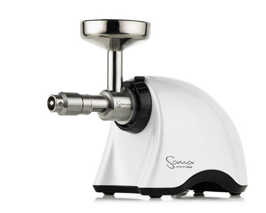 Sana EUJ-707 juicer + oil extractor set pearl white side