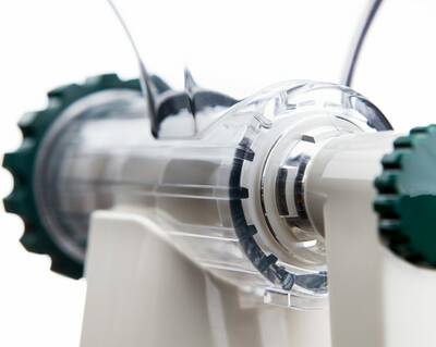 Lexen healthy juicer white closeup