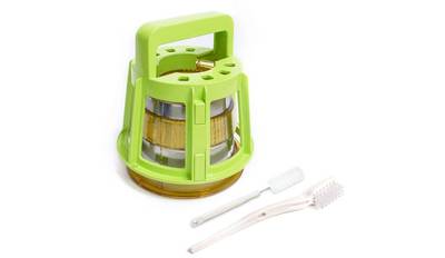 Kuvings Juicer C9500 Exclusive cleaning brushes Kuvings Juicer C9500 Exclusive cleaning brushes