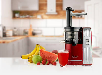 Sana Juicer EUJ-828